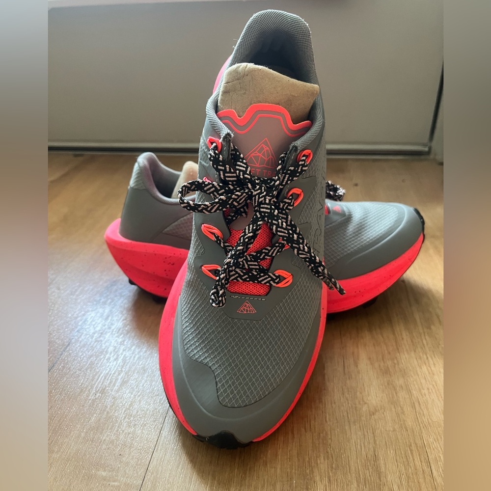 Craft Carbon Plated Trail Running Shoes